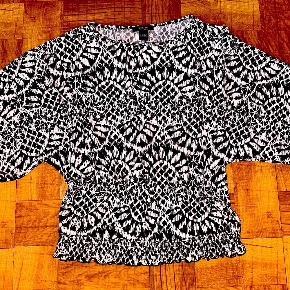 Like New Women Pattern Short Sleeve Blouse